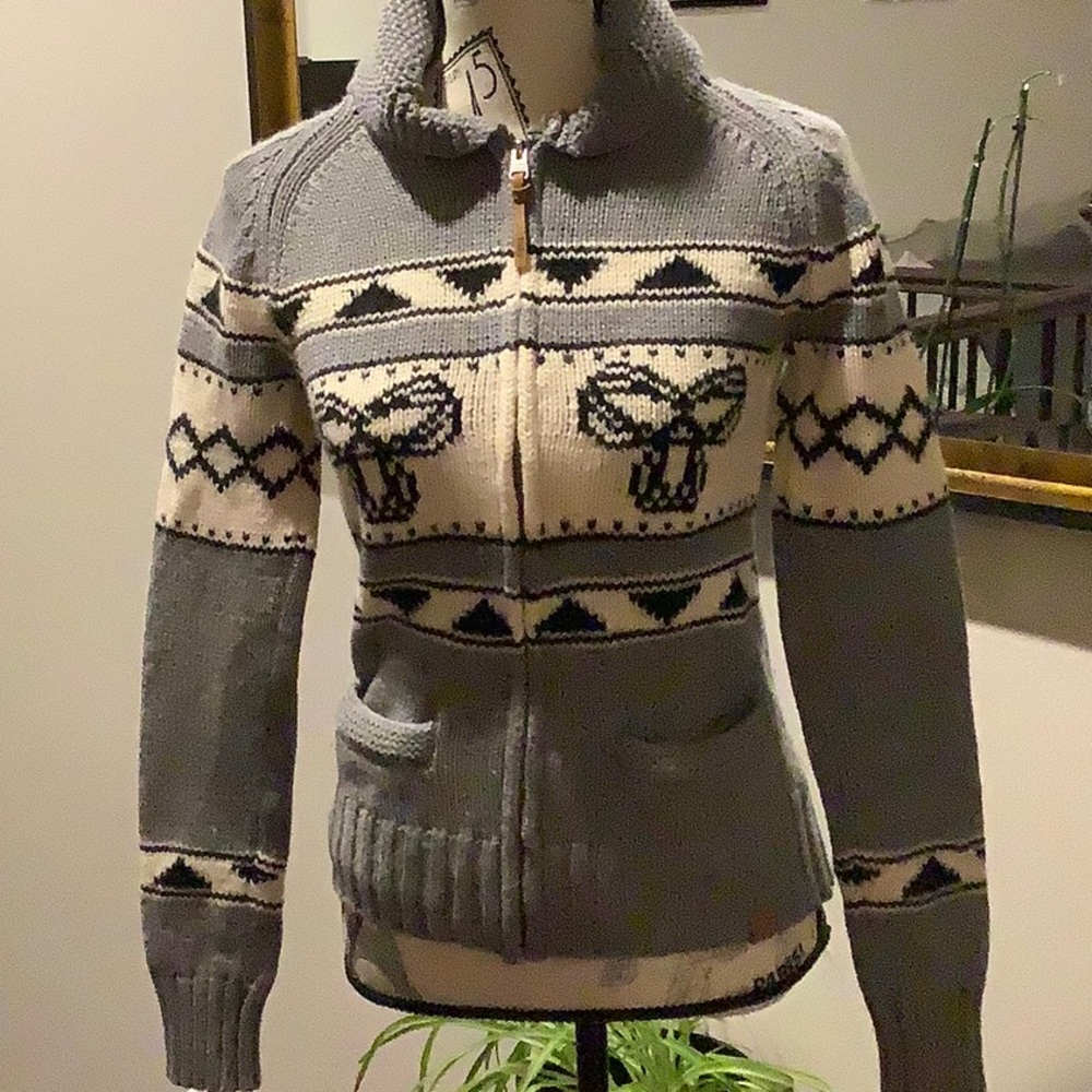 TNA CLASSIC LAMBSWOOL SWEATER